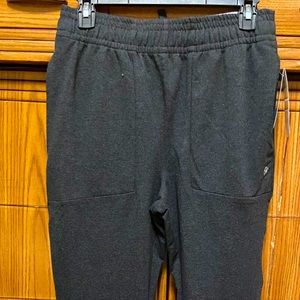 Men’s athletic pants